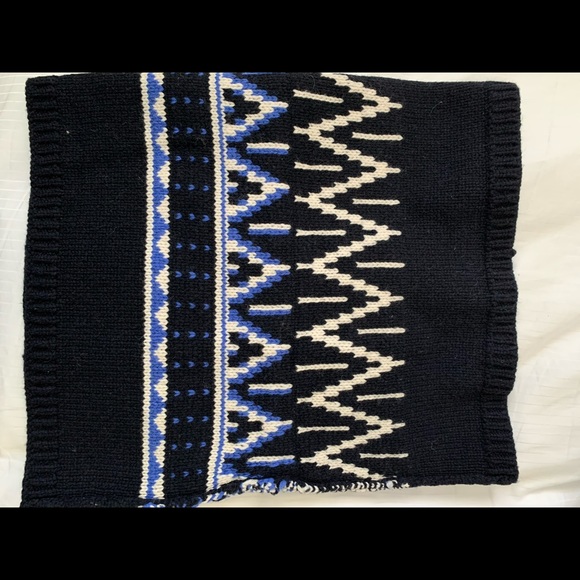 Reversible Infinity Scarf - Picture 2 of 3